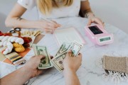 如何合理处理团险的理赔问题？这种理赔流程有哪些特点？