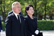 韩检方调查文在寅夫妇银行账户,共同民主党27名议员发联名声明:明显的政治报复,应立即停止 韩检方调查文在寅夫妇银行账户,共同民主党27名议员发联名声明:明显的政治报复,应立即停止