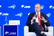 瑞银全球金融市场部亚太区联席主管Tim Wannenmacker:AI具有高度颠覆性,多方面影响金融业 瑞银全球金融市场部亚太区联席主管Tim Wannenmacker:AI具有高度颠覆性,多方面影响金融业