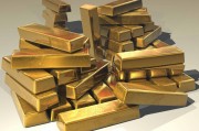如何理解黄金和铂金的价值差异?这种差异如何影响贵金属投资选择? 如何理解黄金和铂金的价值差异?这种差异如何影响贵金属投资选择?